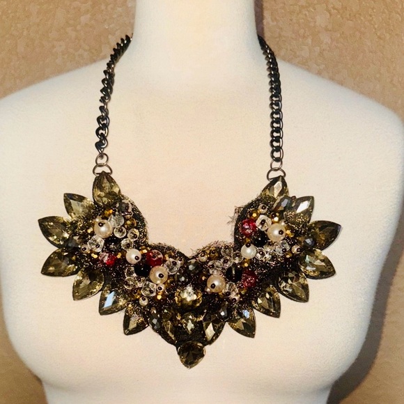 Elegant Statement Necklace with Gold and Silver Accents